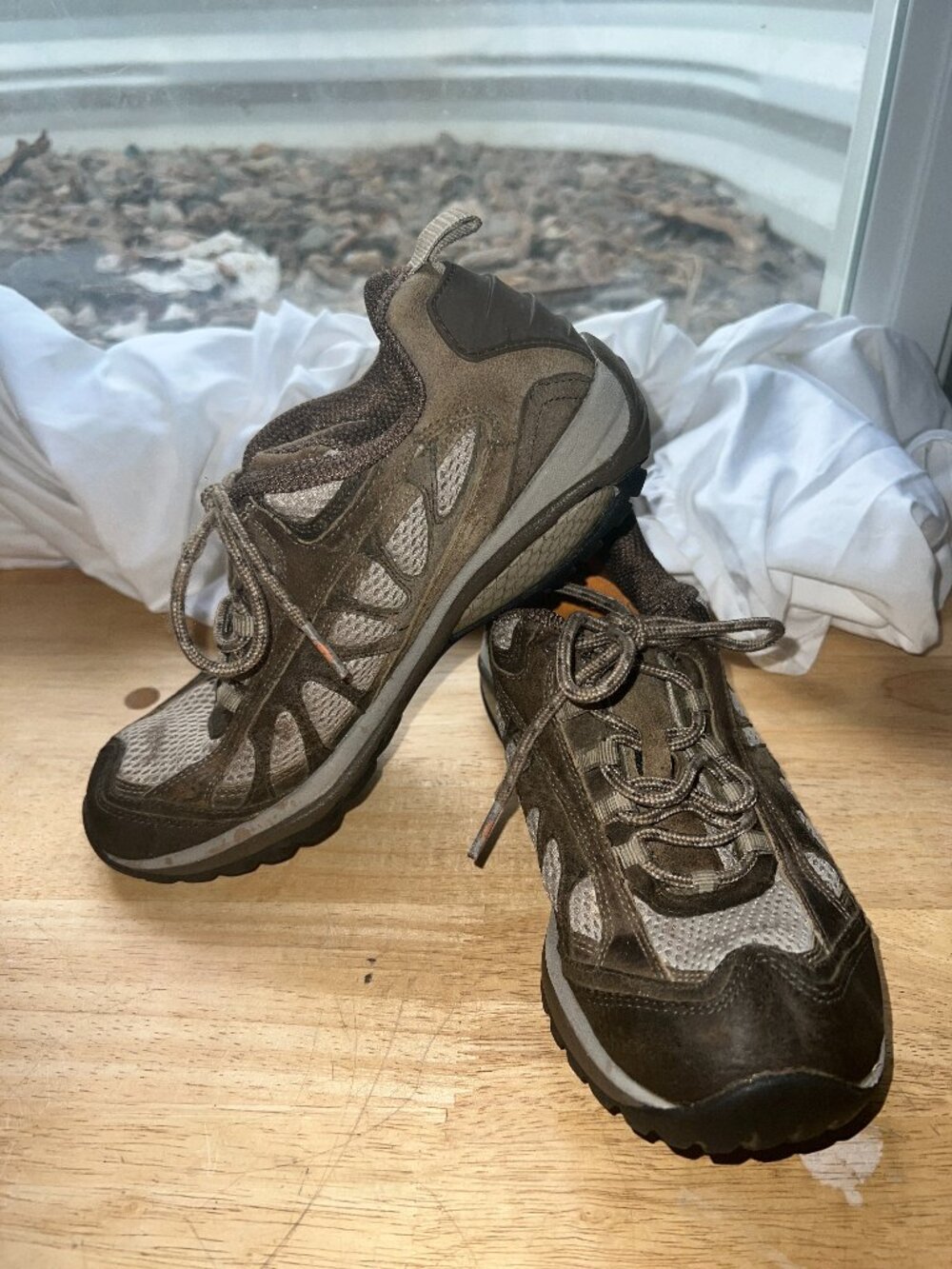 Merrell Women's Siren Ventilator Desert Sage Vibram Hiking Trail Shoes Size 9